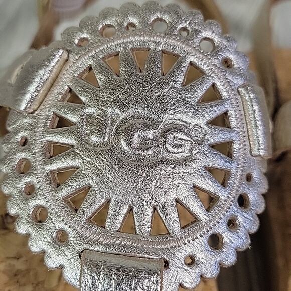 UGG Wayden II Metallic Gold Leather Sandals Womens Size 5 NEW - Picture 5 of 12